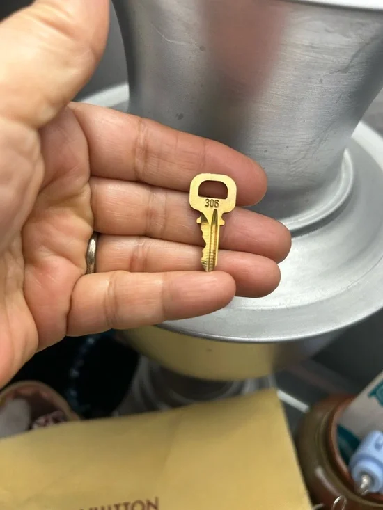 Louis Vuitton Padlock & Key #306 - Picture 3 of 8